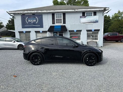 Used 2020 Tesla Model Y Long Range AWD/4WD image 7