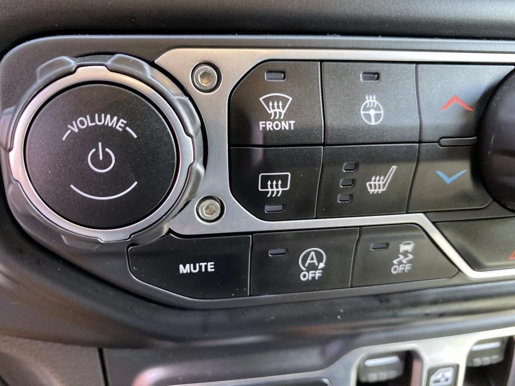 Used 2022 Jeep Wrangler Unlimited Sport AWD/4WD image 15