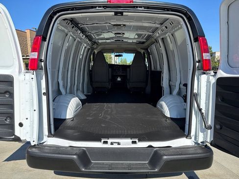 New 2025 GMC Savana 2500 w/ Driver Convenience Package image 8