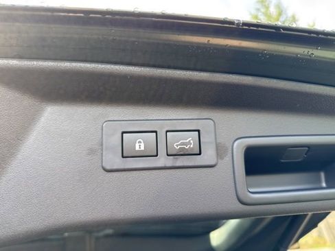 New 2026 Subaru Outback Touring XT image 29