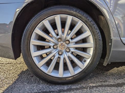 Used 2013 Lexus LS 460 AWD w/ Comfort Pkg image 53
