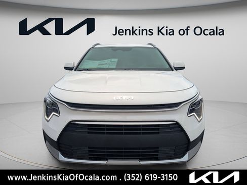 New 2026 Kia Niro LX FWD image 8