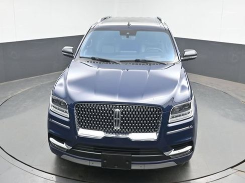 Used 2018 Lincoln Navigator Reserve w/ Technology Package AWD/4WD image 41