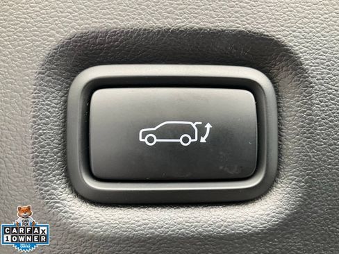 Used 2024 Hyundai Ioniq 5 Limited AWD/4WD image 10