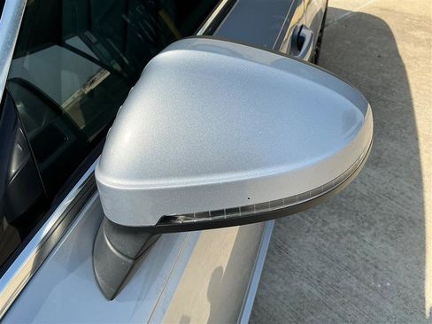 Used 2018 Audi A4 2.0T Premium Plus image 13