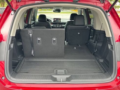 Used 2025 Honda Pilot EX-L image 27