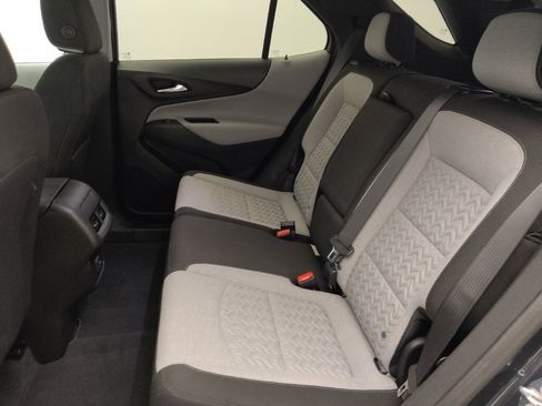 Used 2023 Chevrolet Equinox LT FWD image 18