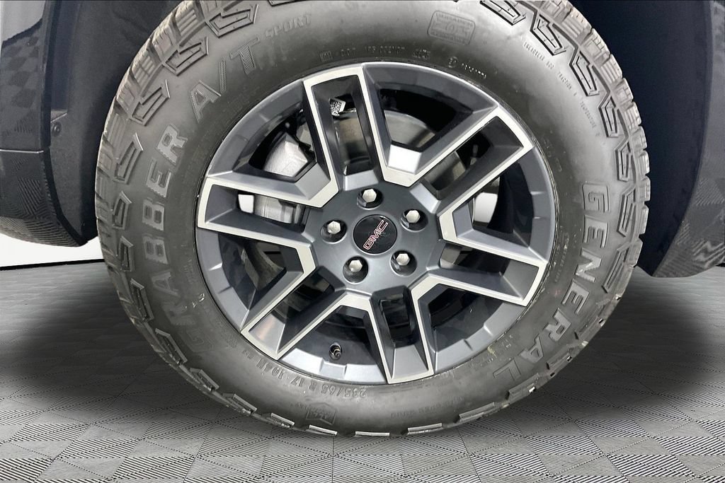 Certified 2026 GMC Terrain AT4 w/ LPO, Floor Liner Package AWD/4WD image 27