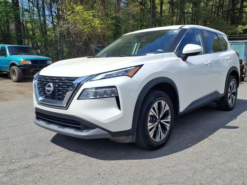 Used 2023 Nissan Rogue SV image 33