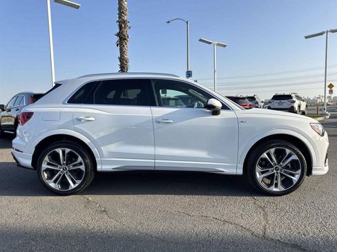 Used 2021 Audi Q3 2.0T Premium w/ Convenience Package image 7