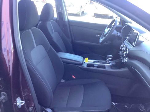 Used 2024 Nissan Sentra SV FWD image 15
