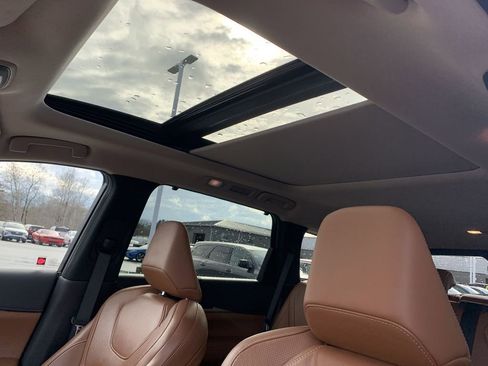 Used 2023 INFINITI QX60 Sensory w/ Vision Package image 23