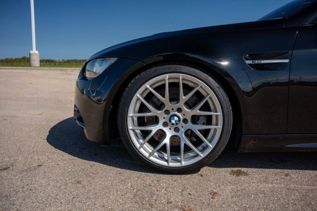 Used 2011 BMW M3 Coupe w/ Competition Pkg RWD image 12