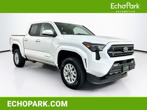 Used 2024 Toyota Tacoma SR5 AWD/4WD image 1