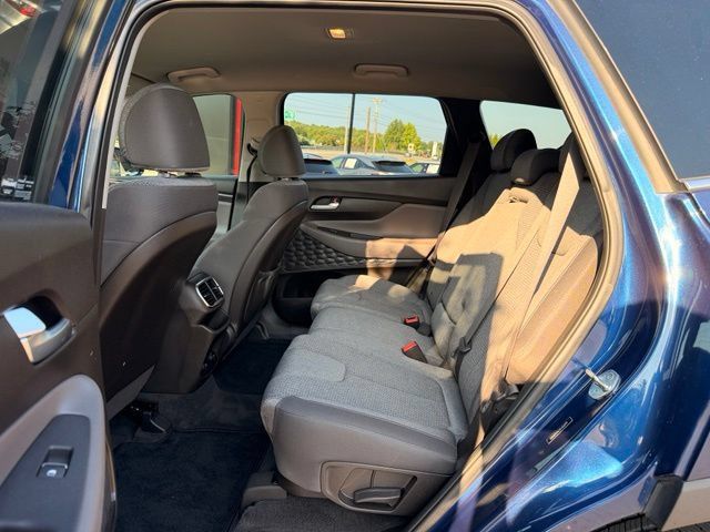 Used 2019 Hyundai Santa Fe SEL w/ Cargo Package FWD image 12