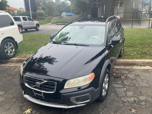 Used 2008 Volvo XC70 3.2 image 2