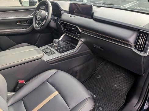 New 2026 MAZDA CX-90 3.3 Turbo w/ Premium Plus Pkg image 31
