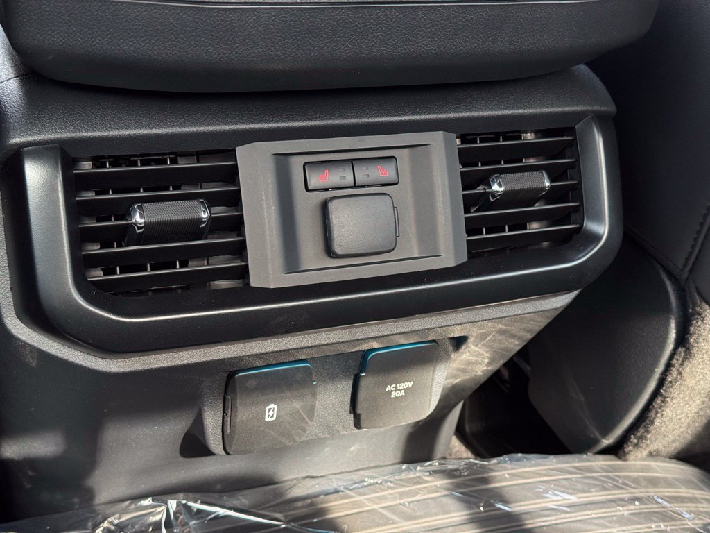 New 2025 Ford F150 Raptor AWD/4WD image 31