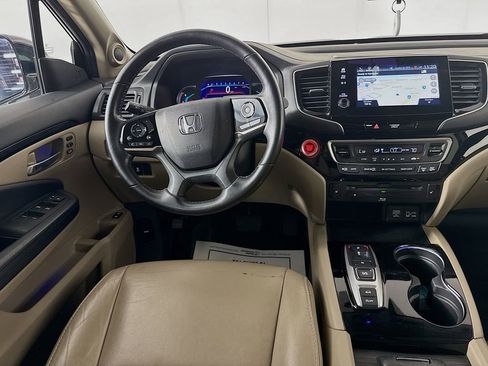 Used 2020 Honda Pilot Touring image 26