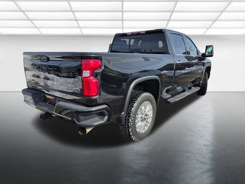 Used 2022 Chevrolet Silverado 3500 High Country w/ Safety Package II image 7