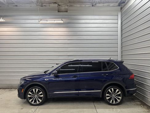 Used 2021 Volkswagen Tiguan SEL Premium R-Line image 6