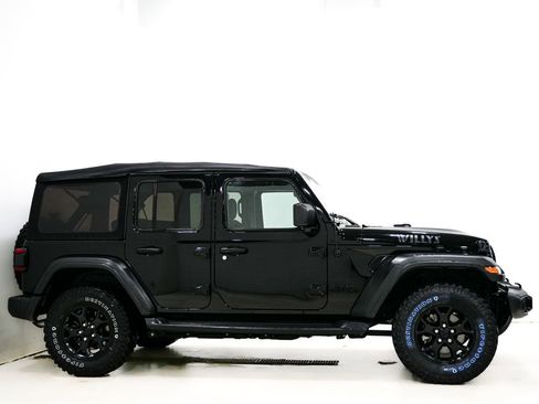 Used 2021 Jeep Wrangler Unlimited Sport image 5