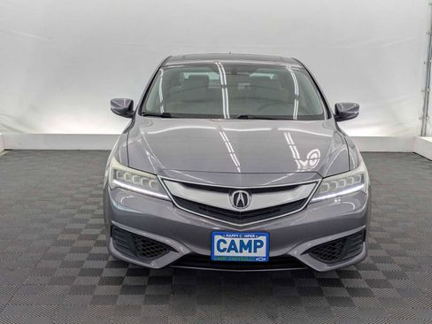 Used 2018 Acura ILX FWD image 9