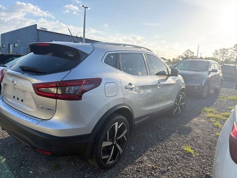 Used 2022 Nissan Rogue Sport SL w/ Premium Package AWD/4WD image 5