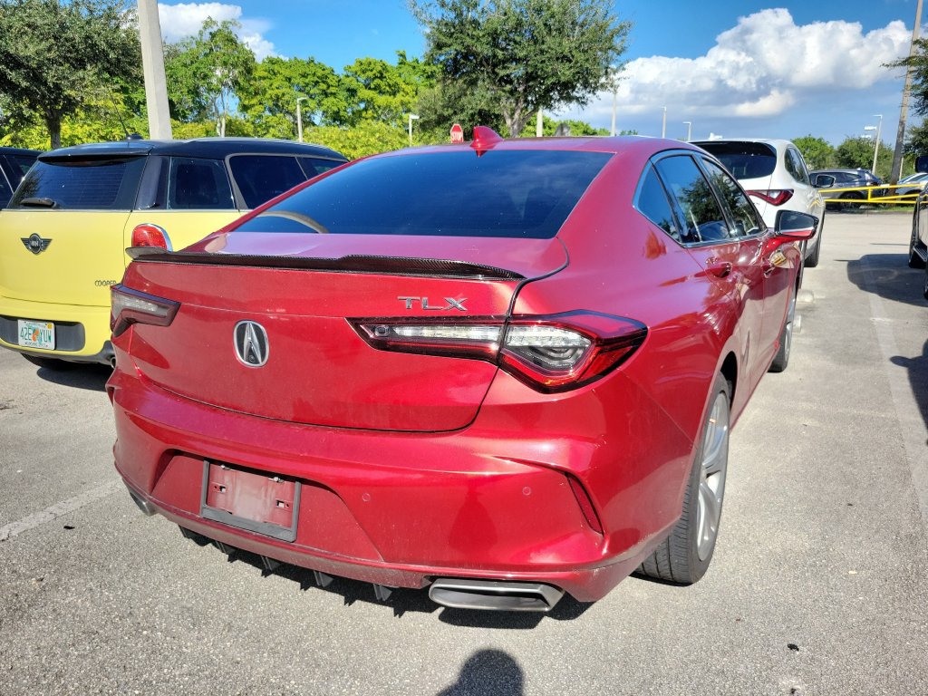 Used 2023 Acura TLX w/ Technology Package FWD image 8