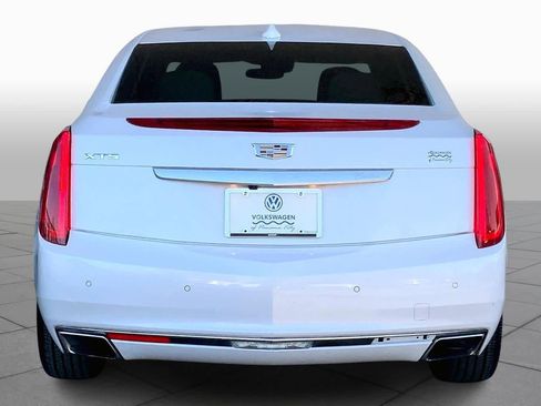 Used 2016 Cadillac XTS Luxury w/ Driver Awareness Package image 4
