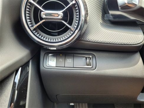 New 2026 Chevrolet Equinox LT w/ Convenience Package II image 26