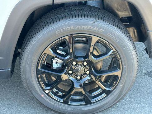 New 2026 Jeep Compass Latitude w/ Quick Order Package 29K image 38