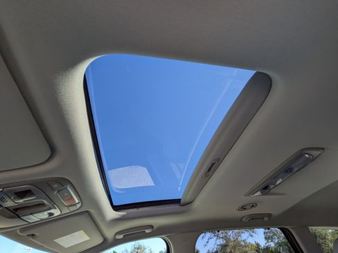 New 2025 Kia Telluride EX image 27