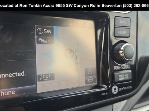 Used 2016 Toyota Prius C Three FWD image 8