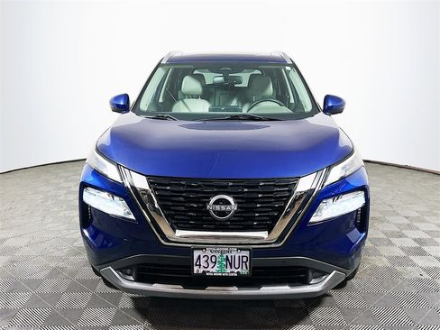 Used 2022 Nissan Rogue SL w/ SL Premium Package image 3