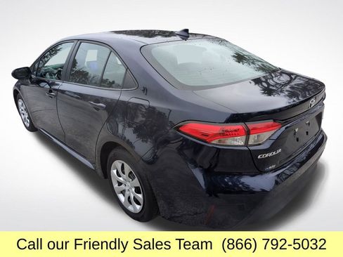 Used 2024 Toyota Corolla LE image 3