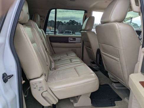 Used 2010 Ford Expedition EL Eddie Bauer image 27