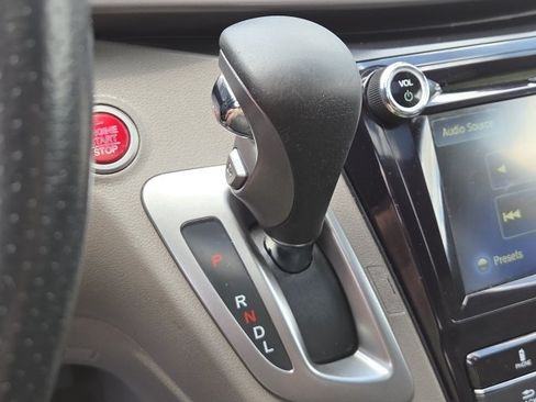 Used 2014 Honda Odyssey EX-L image 21
