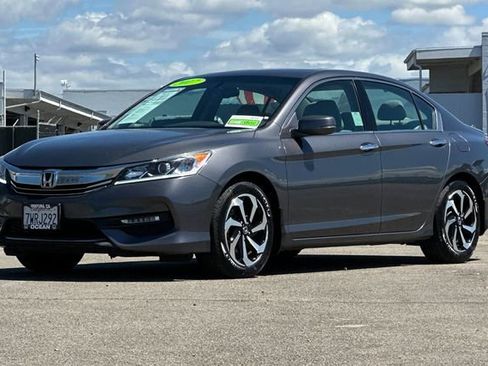 Used 2017 Honda Accord EX-L image 8