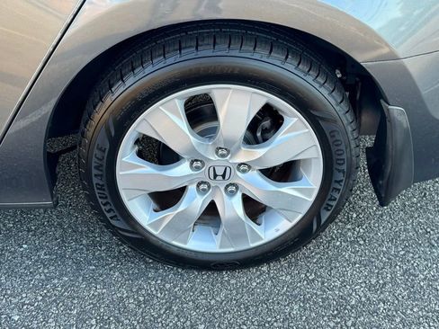 Used 2008 Honda Accord EX-L image 32