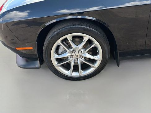 Used 2022 Dodge Challenger GT image 28