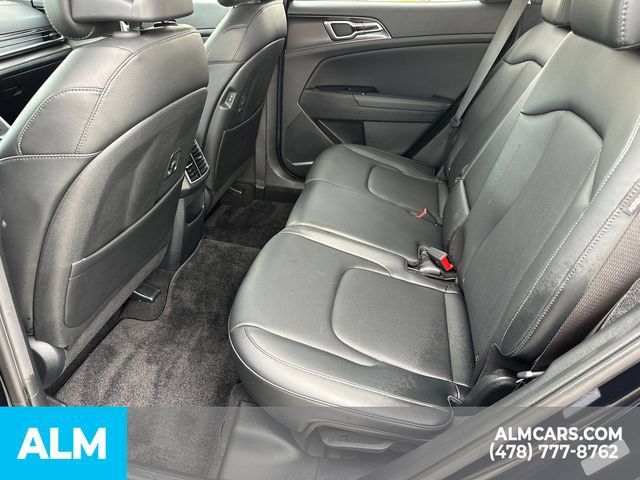 Used 2025 Kia Sportage EX FWD image 23