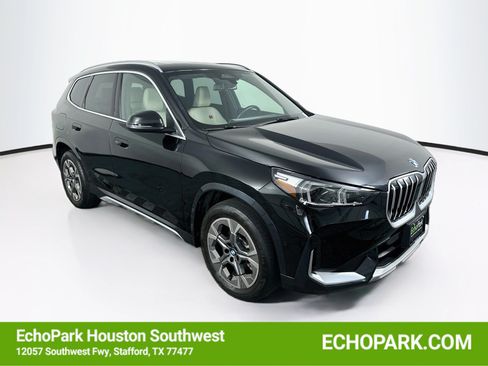 Used 2025 BMW X1 xDrive28i AWD/4WD image 1