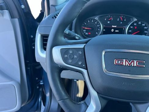 Used 2024 GMC Terrain SLT AWD/4WD image 19