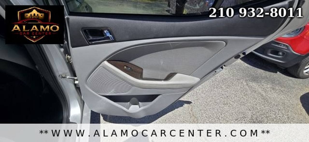 Used 2013 Kia Optima EX FWD image 22