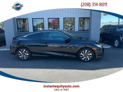 Used 2018 Honda Civic LX image 1