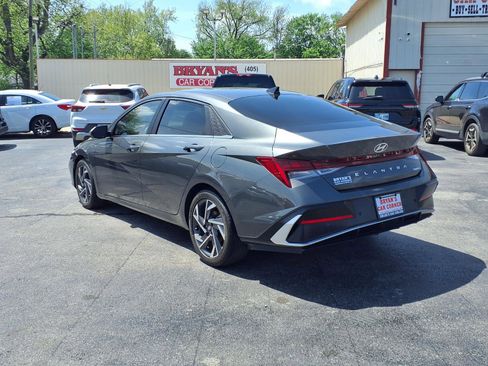 Used 2024 Hyundai Elantra Limited FWD image 20