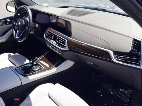 Used 2023 BMW X5 sDrive40i w/ Premium Package RWD image 25