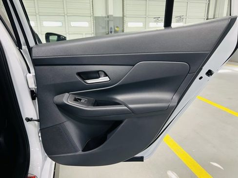 New 2026 Nissan Sentra SR image 30