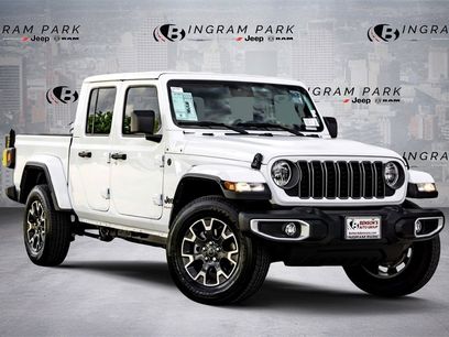 New 2025 Jeep Gladiator Sport